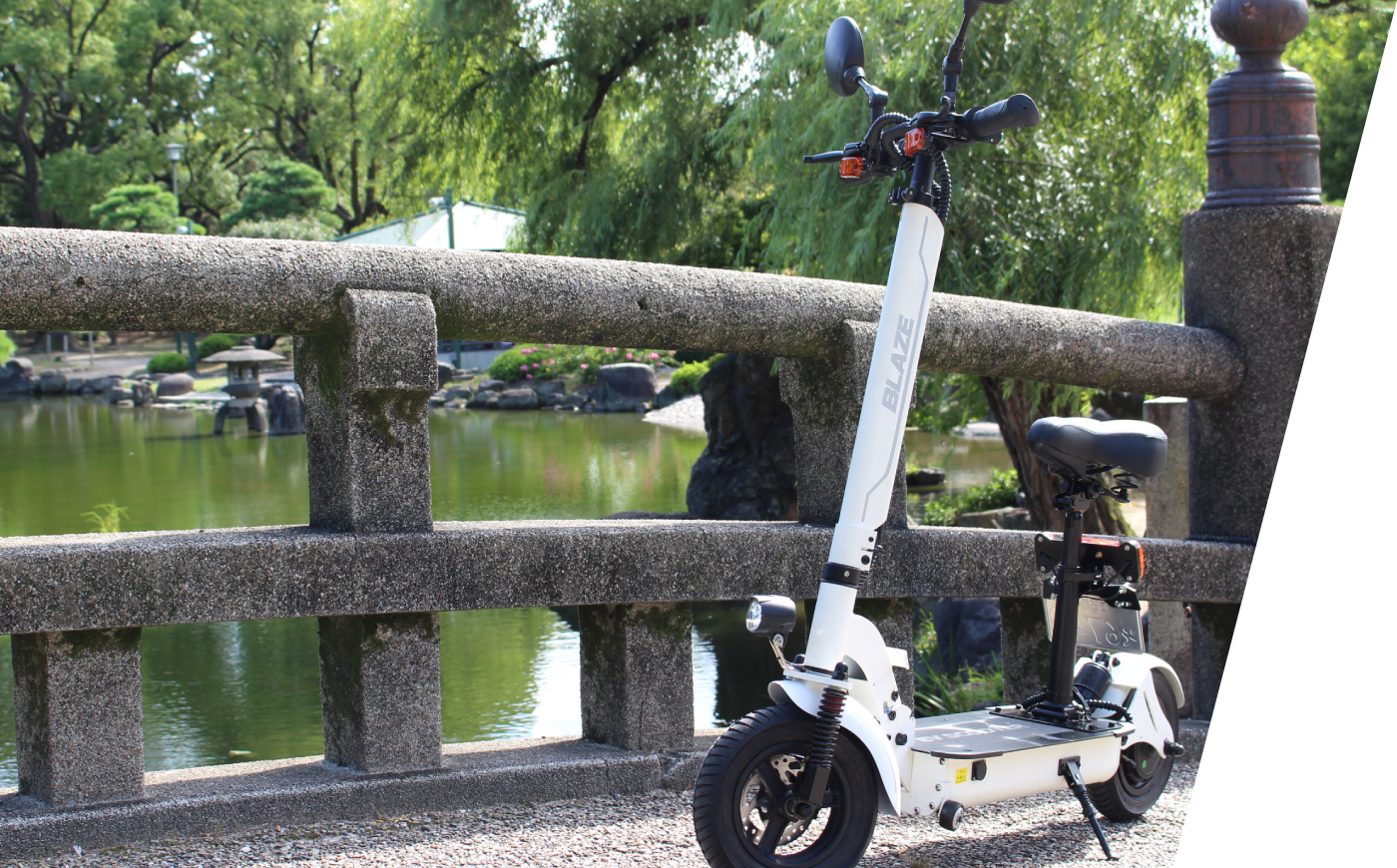 BLAZE EV SCOOTER（ブレイズ EV スクーター）